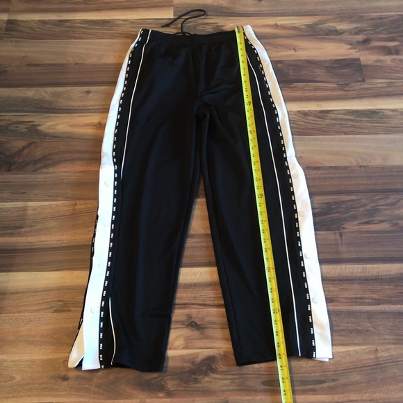 Pink Victoria’s Secret athletic pants - Picture 6 of 7